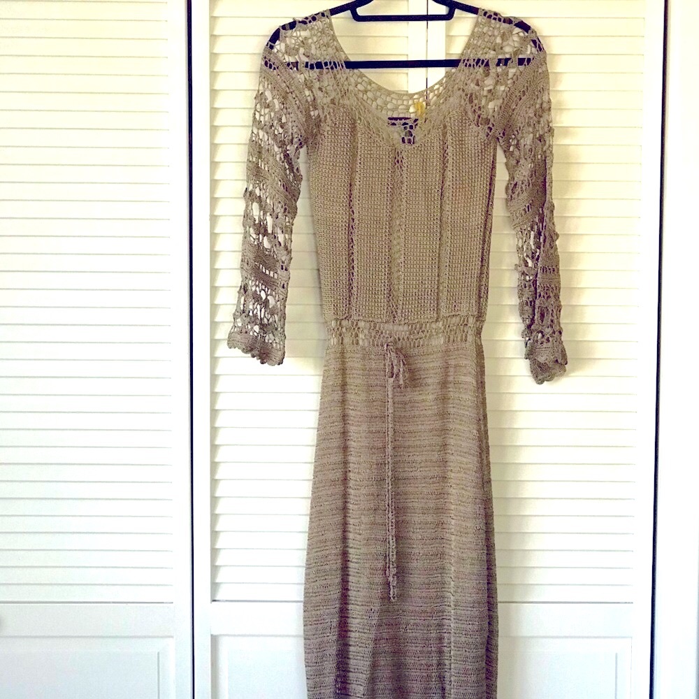 Like New CROCHET MIDI DRESS